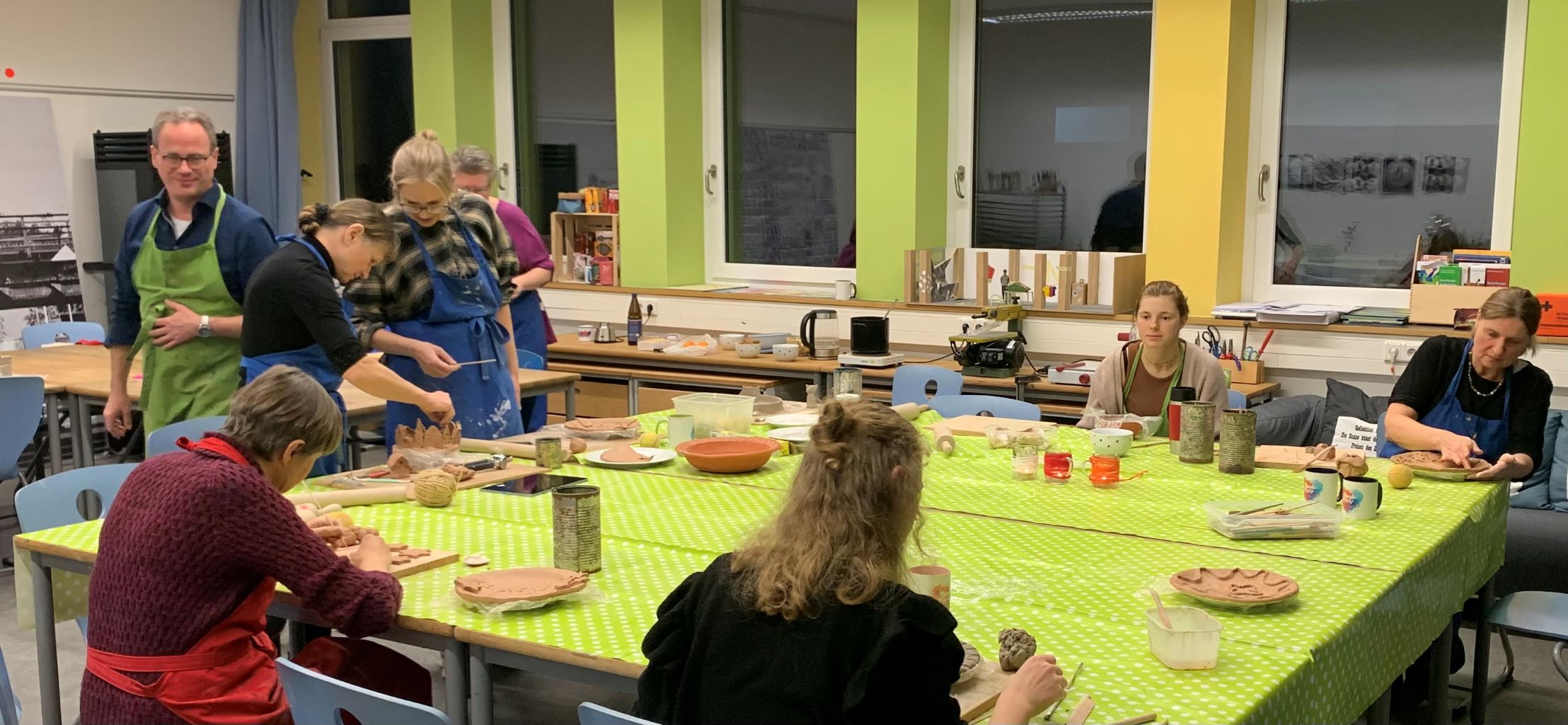 Christmas Clay Club