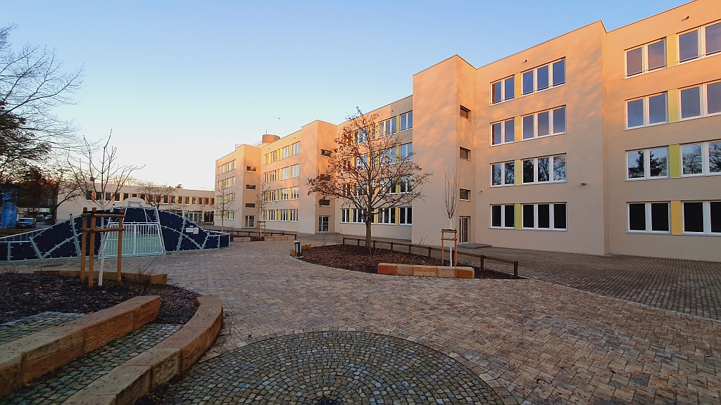 ASG in den Jahreszeiten