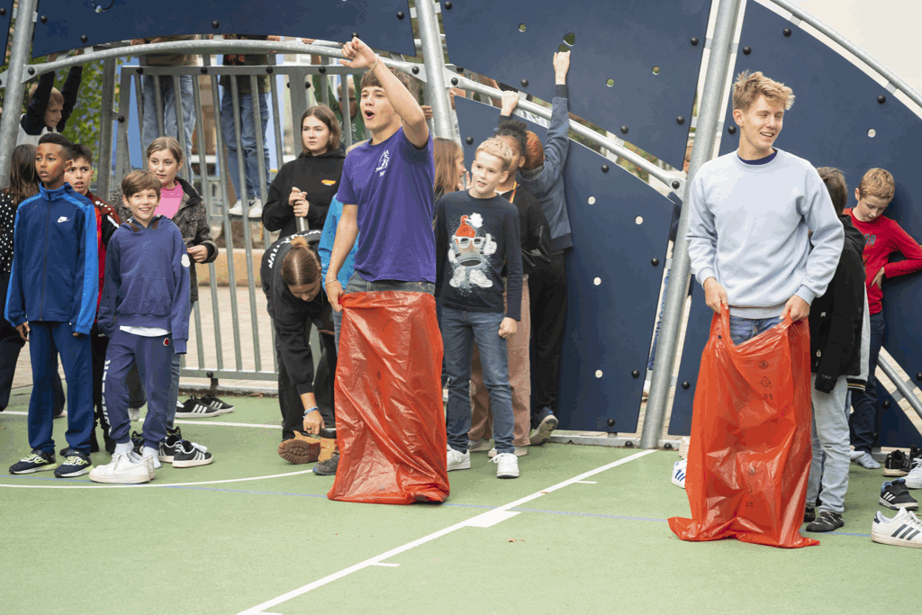 Spa&szlig;, Spannung, Gemeinschaft: Die Schulhausrallye