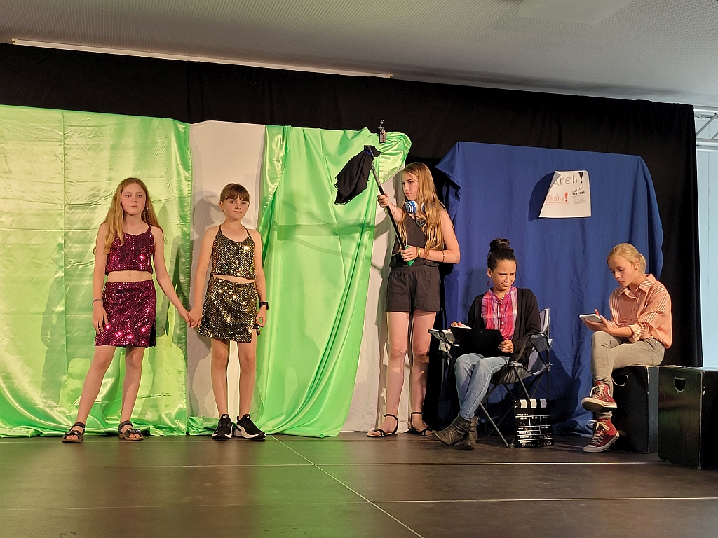 Panik am Filmset - und in der Aula ...