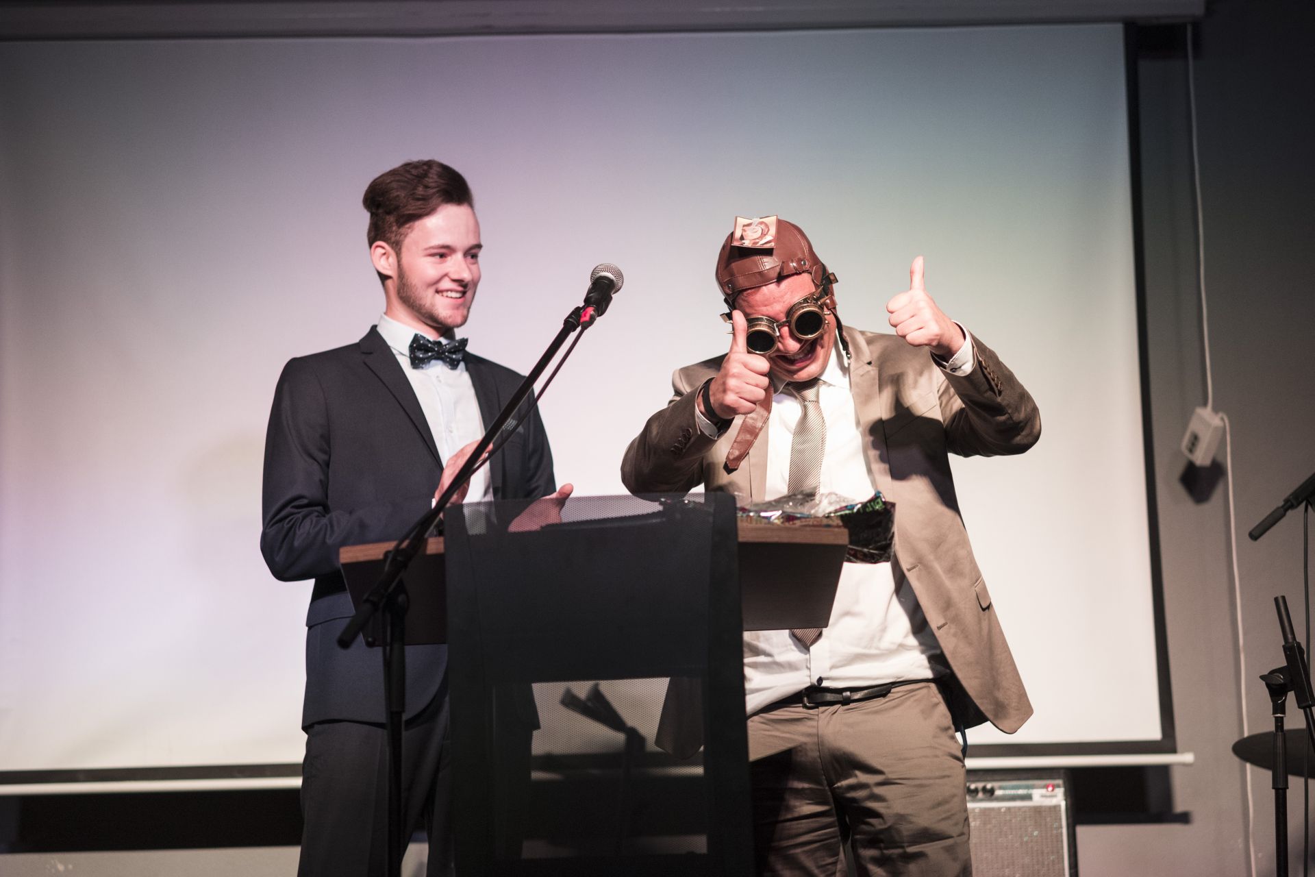 108 x Allgemeine Hochschulreife