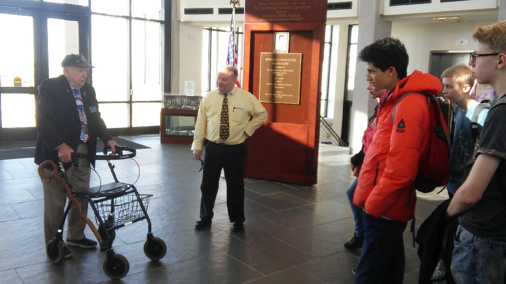 Virginia l&auml;sst gr&uuml;&szlig;en