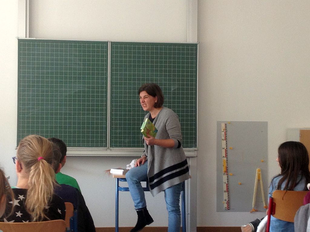 Autorenlesung mit Annette Roeder