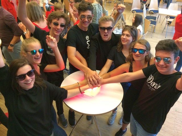 ASG-Team gewinnt "Battle of the Books"