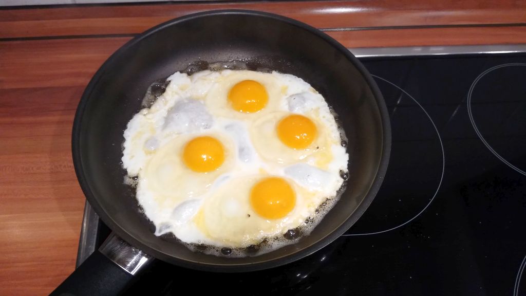 H&uuml;hnertaufe