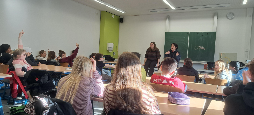 6d erlebt Klassenzimmerst&uuml;ck BEST BRO EVER im Rahmen des Konflikttrainings und Deutschunterrichts am ASG