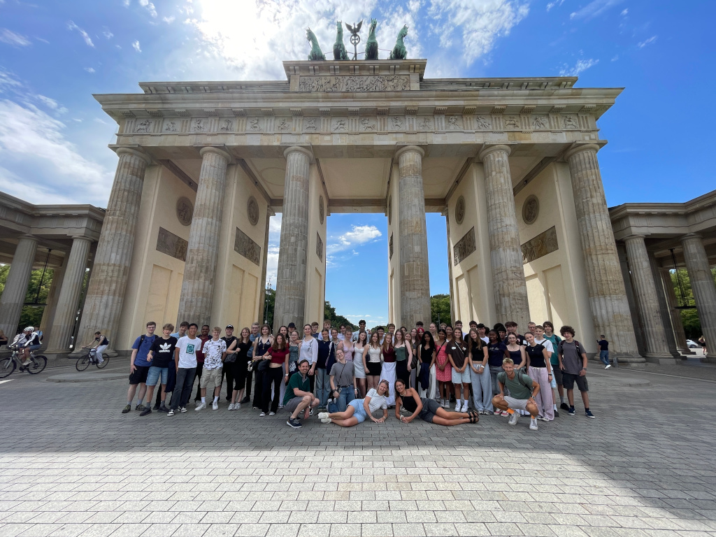 Berlinfahrt der Klassen 10b und 10c &ndash; Einblick in Politik, Wissenschaft und Kultur