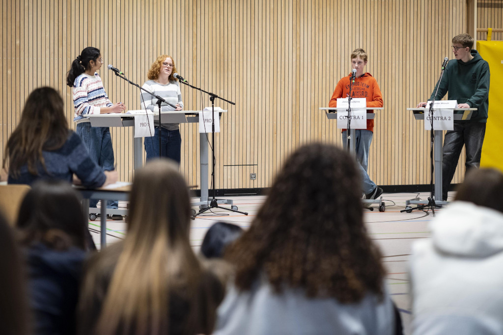 Das ASG debattiert