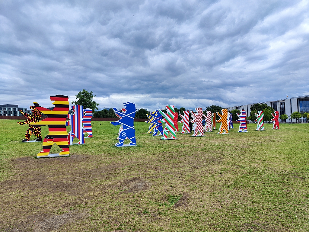 Du musst nach Berlin. Da jeh&ouml;rste hin!