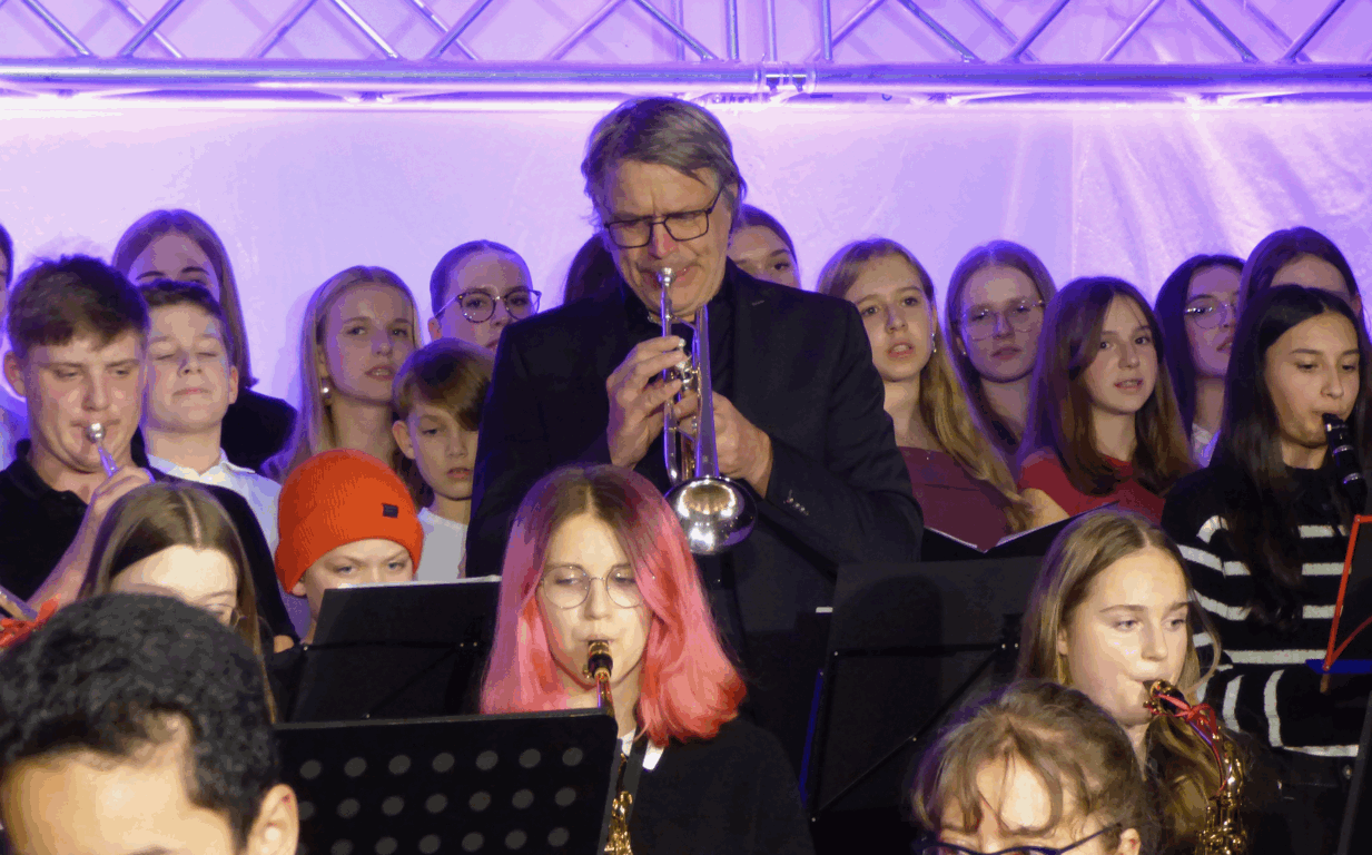 Einstimmung auf das Fest - Weihnachtskonzert am ASG