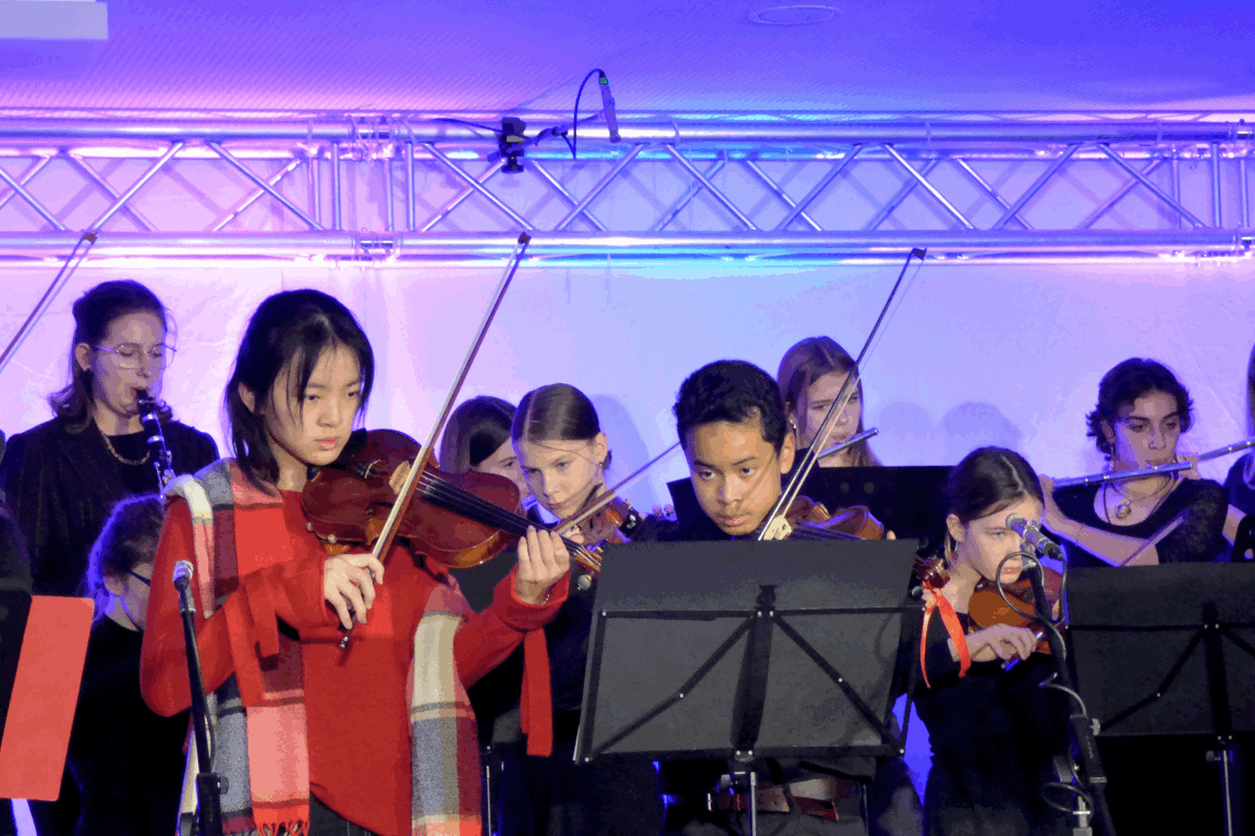 Einstimmung auf das Fest - Weihnachtskonzert am ASG