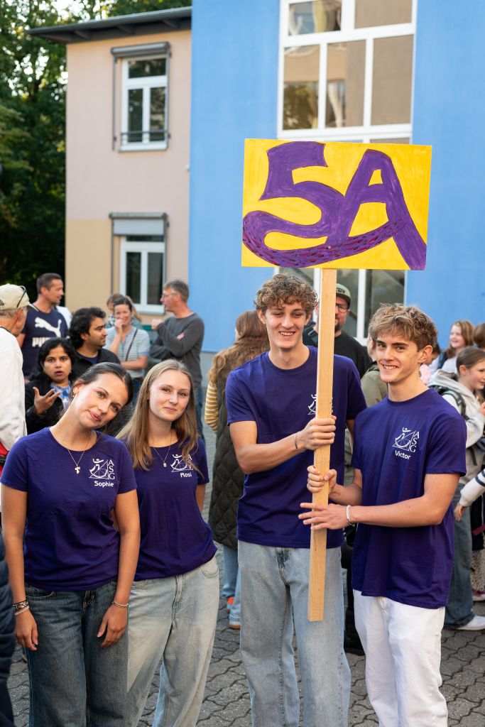 Erster Schultag f&uuml;r rund 180 F&uuml;nftkl&auml;ssler am ASG