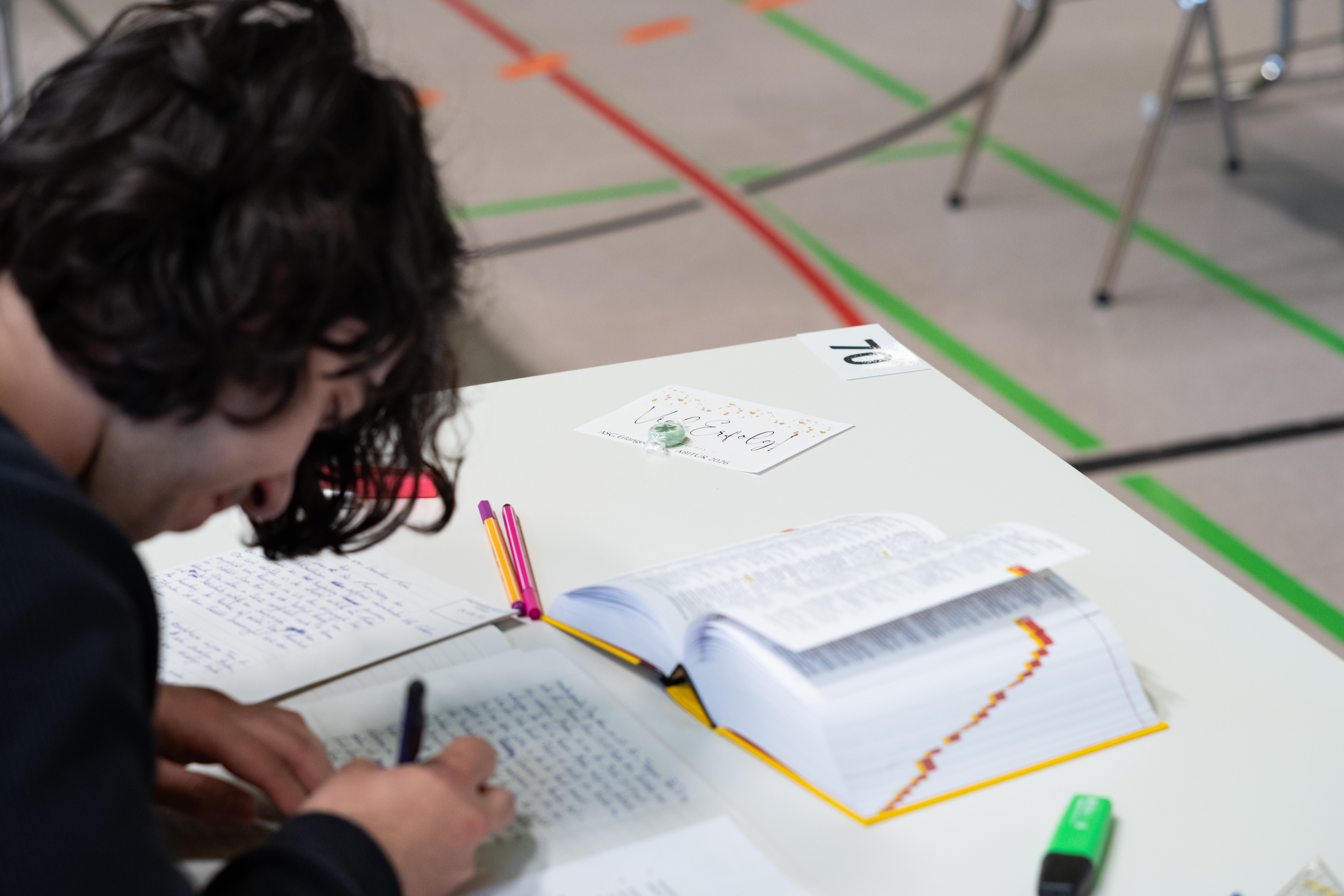 Erster Jahrgang des neunj&auml;hrigen Gymnasiums schreibt Abitur am ASG - Pr&uuml;fungstag Deutsch