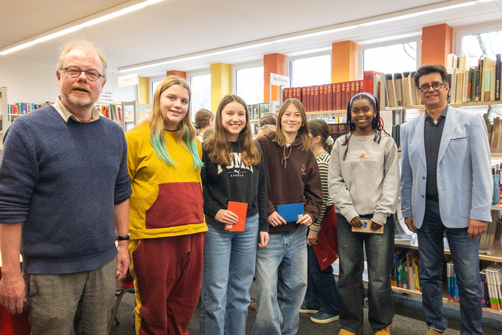 Gedichte und Geschichten &uuml;berwinden Grenzen