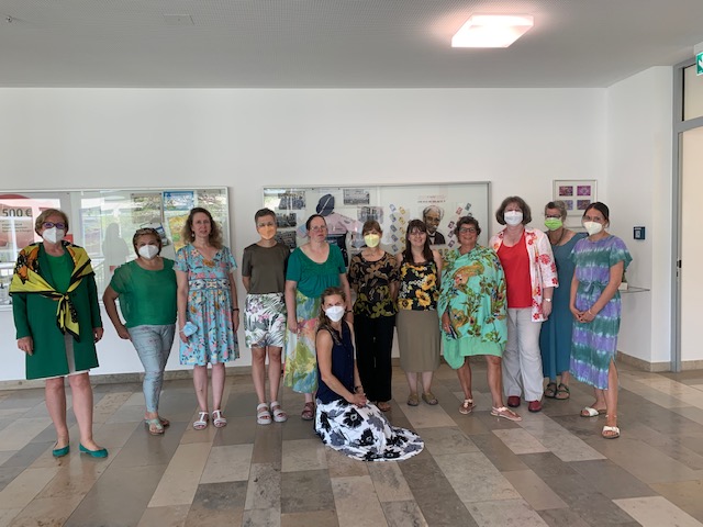 Motto: Es gr&uuml;nt so gr&uuml;n, wenn Spaniens Bl&uuml;ten bl&uuml;hen