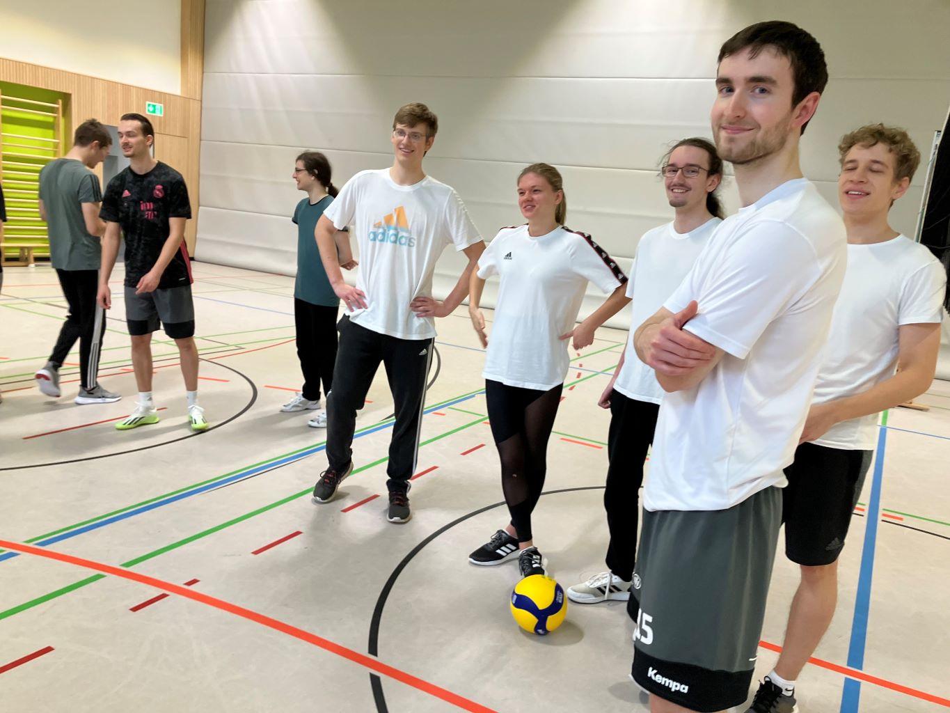 Sportliches Ehemaligen-Treffen