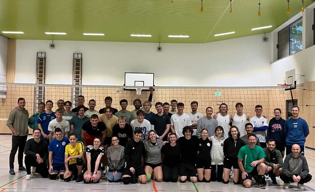 VOLLEYBALL wird gro&szlig; geschrieben am ASG