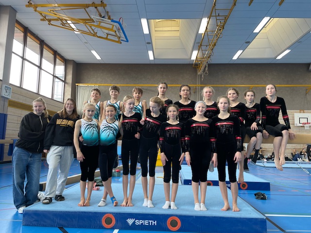 Zwei Mannschaften f&uuml;r das Landesfinale im Ger&auml;tturnen qualifiziert!